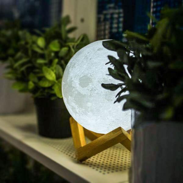 3D Moon Lamp (with Wooden Stand)